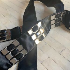 👉🏼Black satin ribbon belt w metal & black stones
